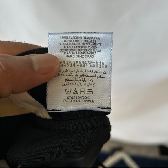 BCBGMaxAzria Women's Black Velour Pants Size Large - Picture 7 of 8